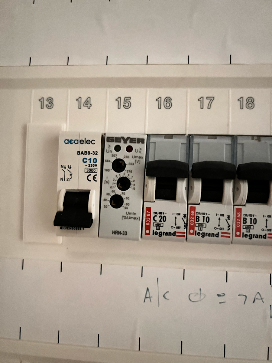 Geyer Single phase Voltage Monitor HRN-31