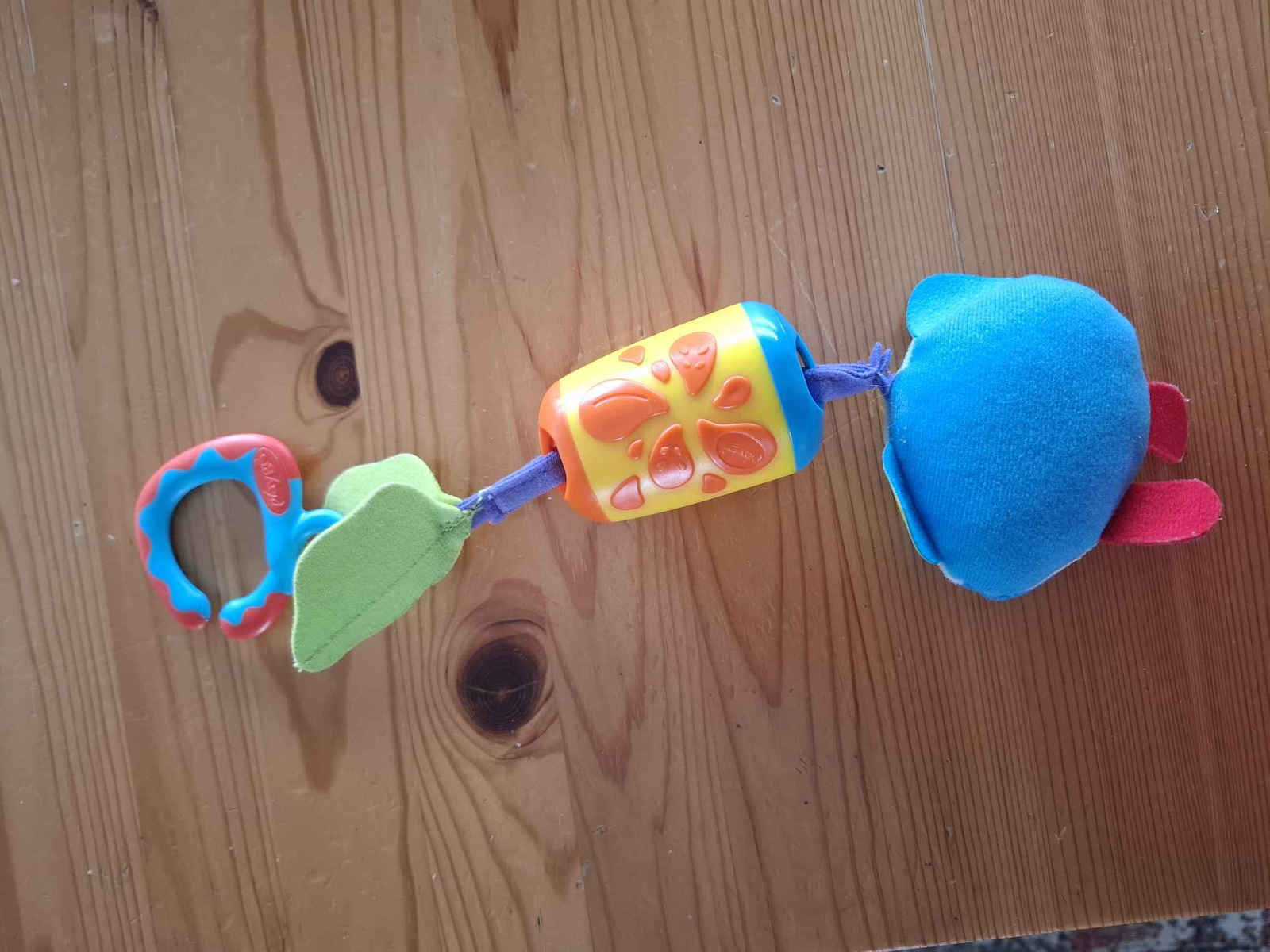 Playgro Pendant Toy for Car Cheeky Chime Rocky Racoon for 0++ Months 0186975