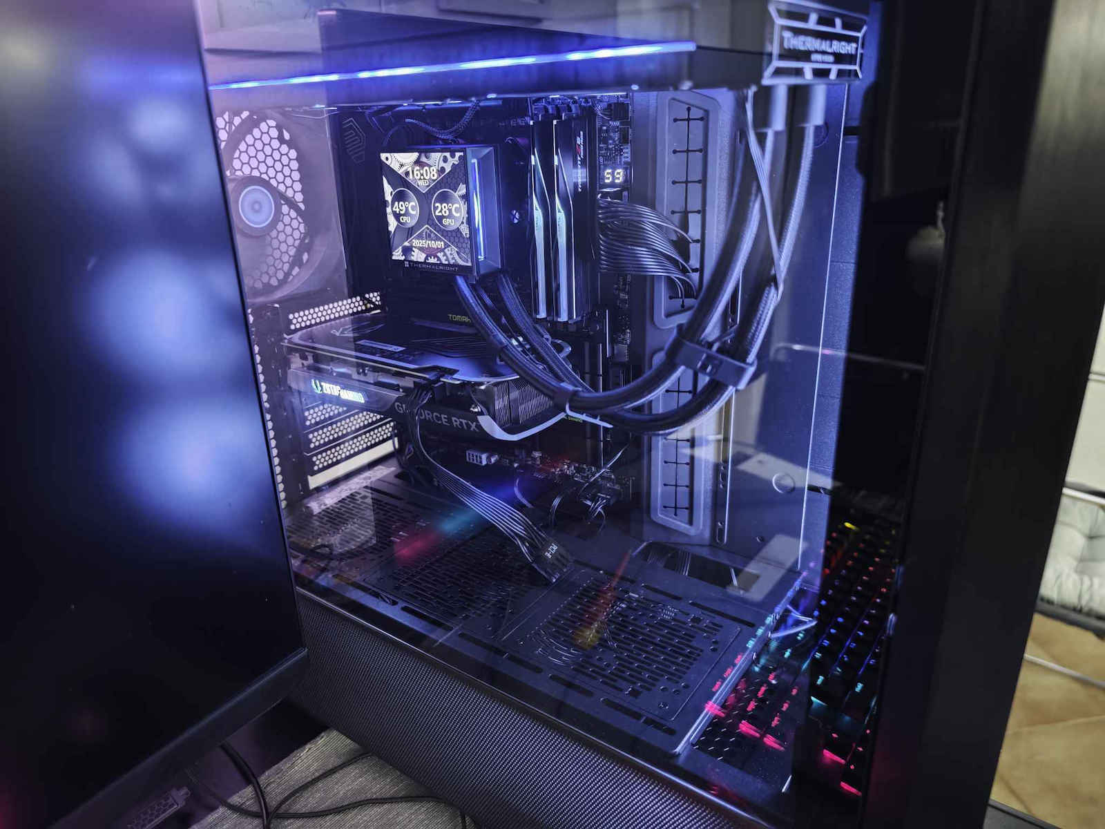 Thermalright Hyper Vision 360 UB ARGB Water Cooling System AIO CPU With 3 Fans 120mm