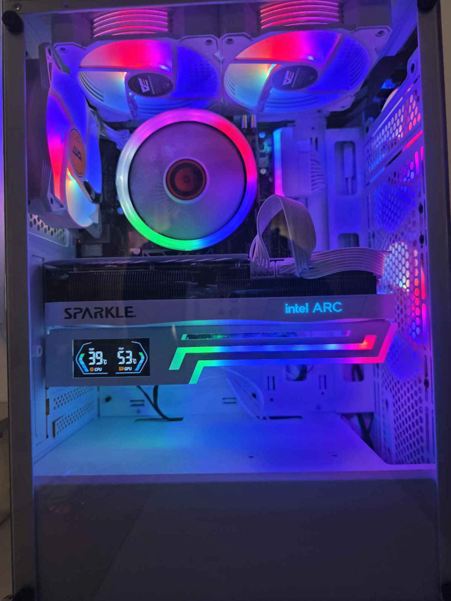 Thermaltake Toughpower GT Snow 750W White Computer Power Supply Full Modular 80 Plus Gold