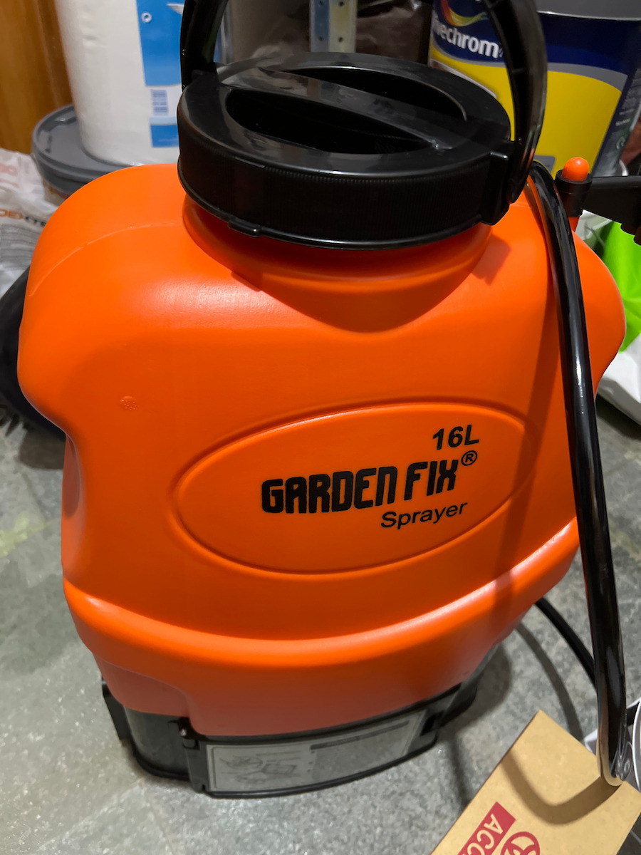 Garden Fix Ψεκαστήρας Πλάτης 12V με Μπαταρία 8Ah με Χωρητικότητα 16lt 6.8bar