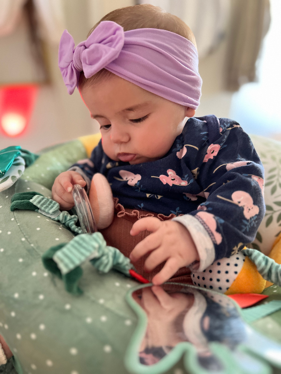 Sophie La Girafe Tummy Time Pillow for 3+ Months