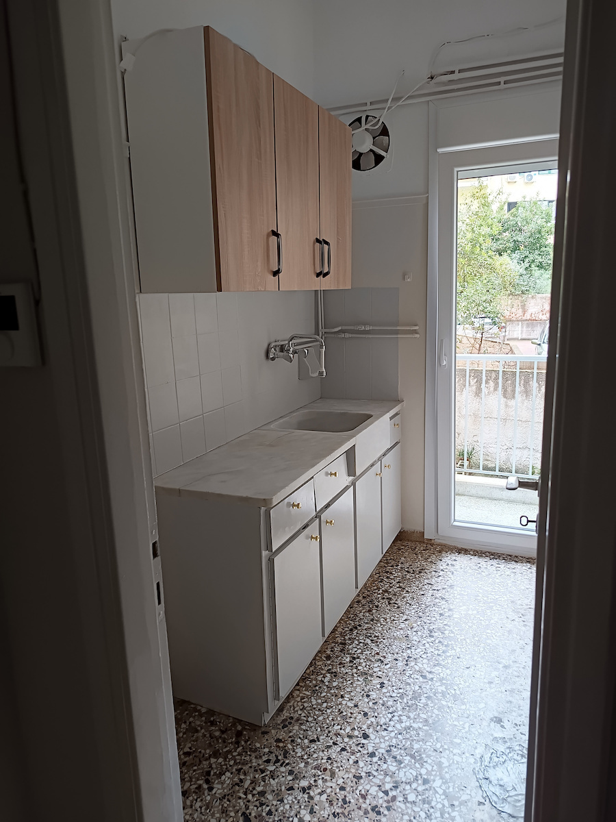 Modest Cabinet Wall Gray 40x32x72cm