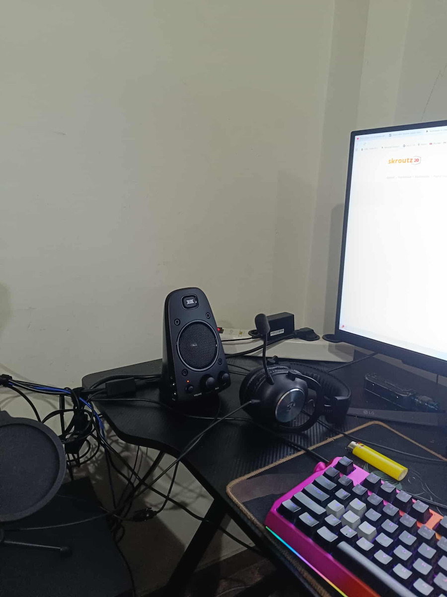 Logitech Z623 Ηχεία Υπολογιστή 2.1 με Ισχύ 200W σε Μαύρο Χρώμα
