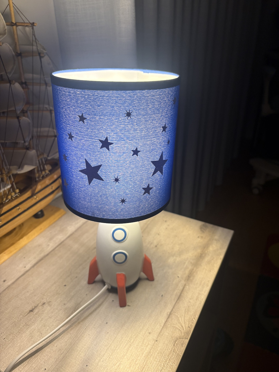 Kinder Nachttischlampe Blau 14x31cm