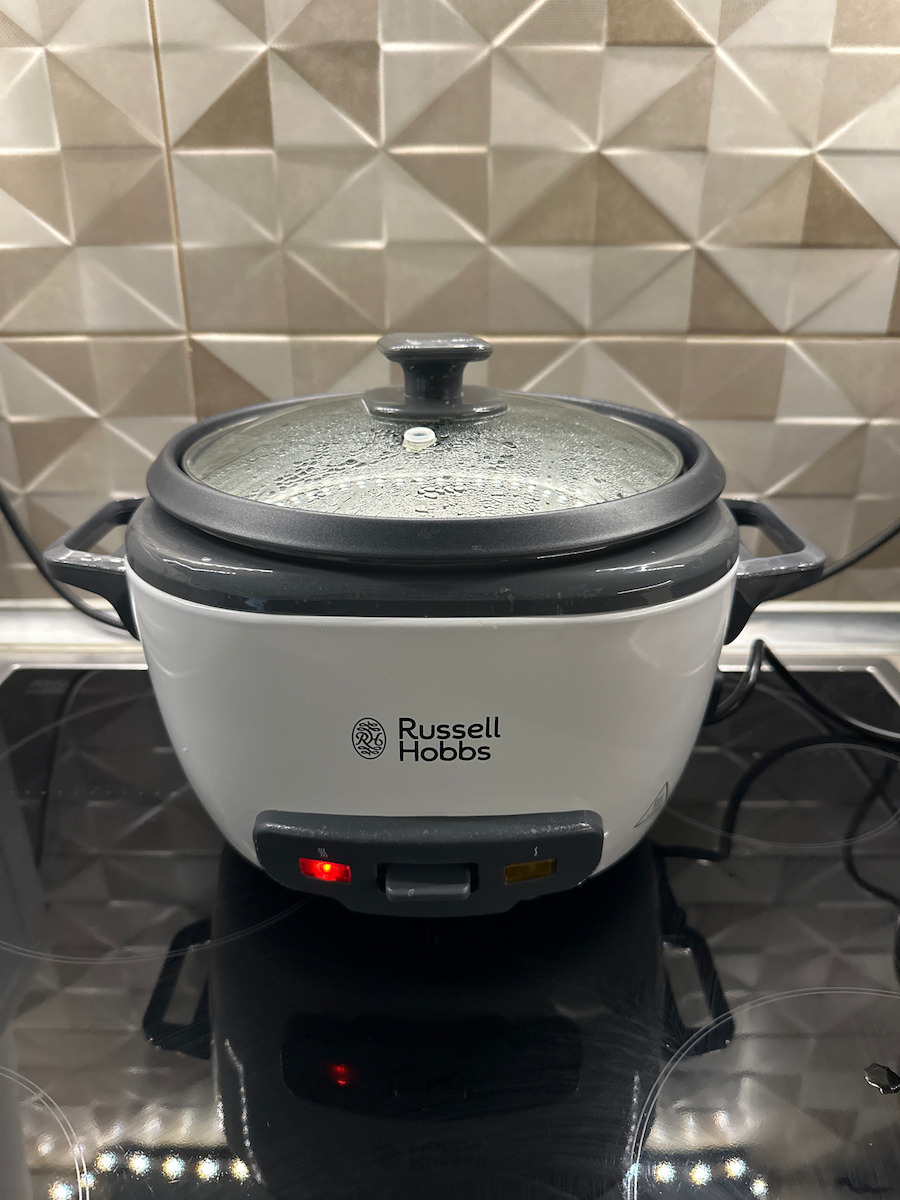 Russell Hobbs Rice Cooker 300W with Capacity 0.4lt