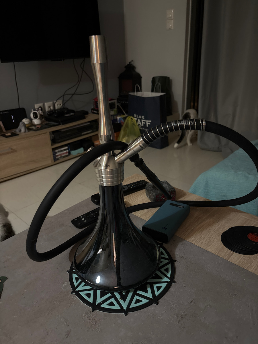 Aladin Ναργιλές Gastro Μονός Shiny Black 46cm