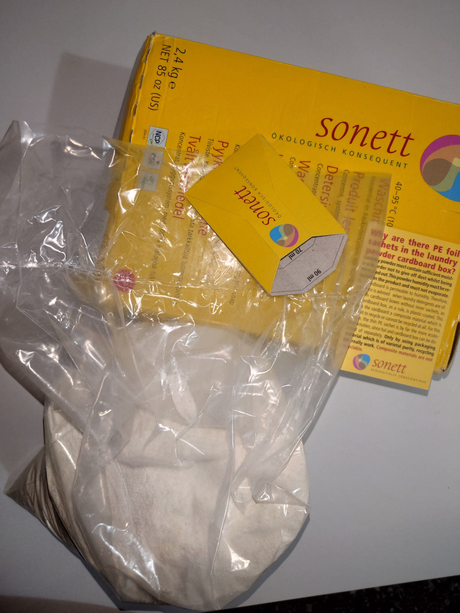 Sonett Detergent Powder for Whites & Coloreds Clothes 2.4kg