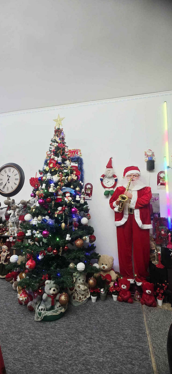 Santa Claus with Moving and Music Red 160cm