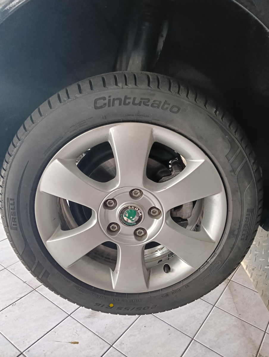 Cinturato P7 C3 205/55R16 94V XL Лятна Гума за Лек Автомобил