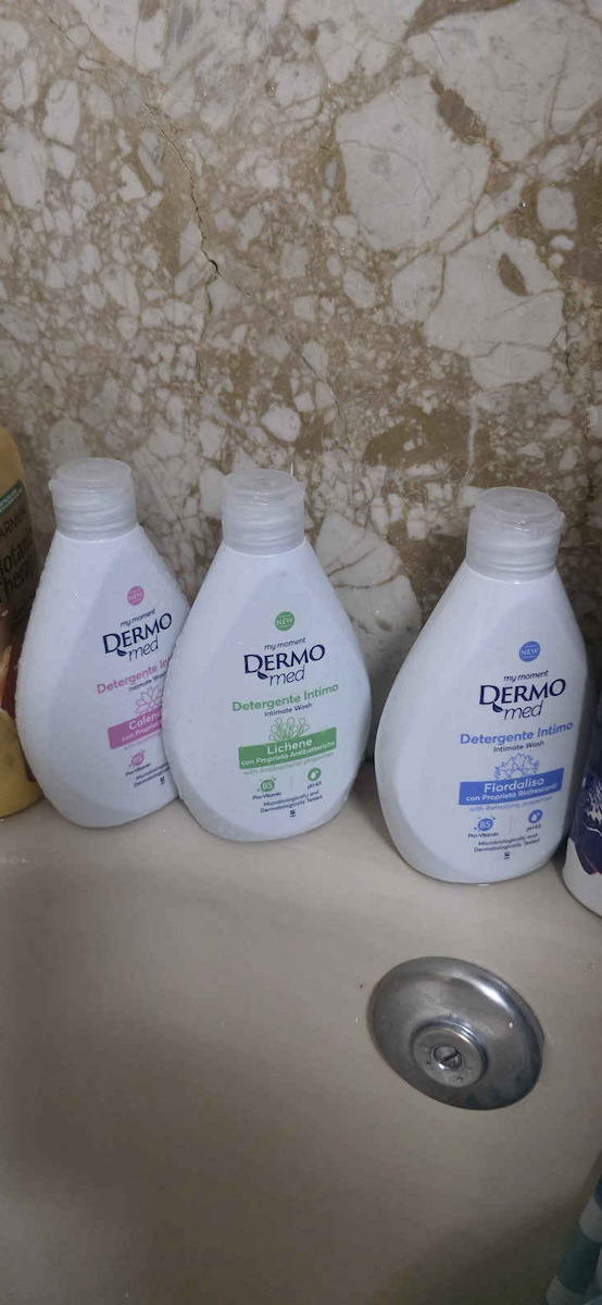 Dermomed Intimate Soap Active Intimate Area Cleansing Cream 300ml