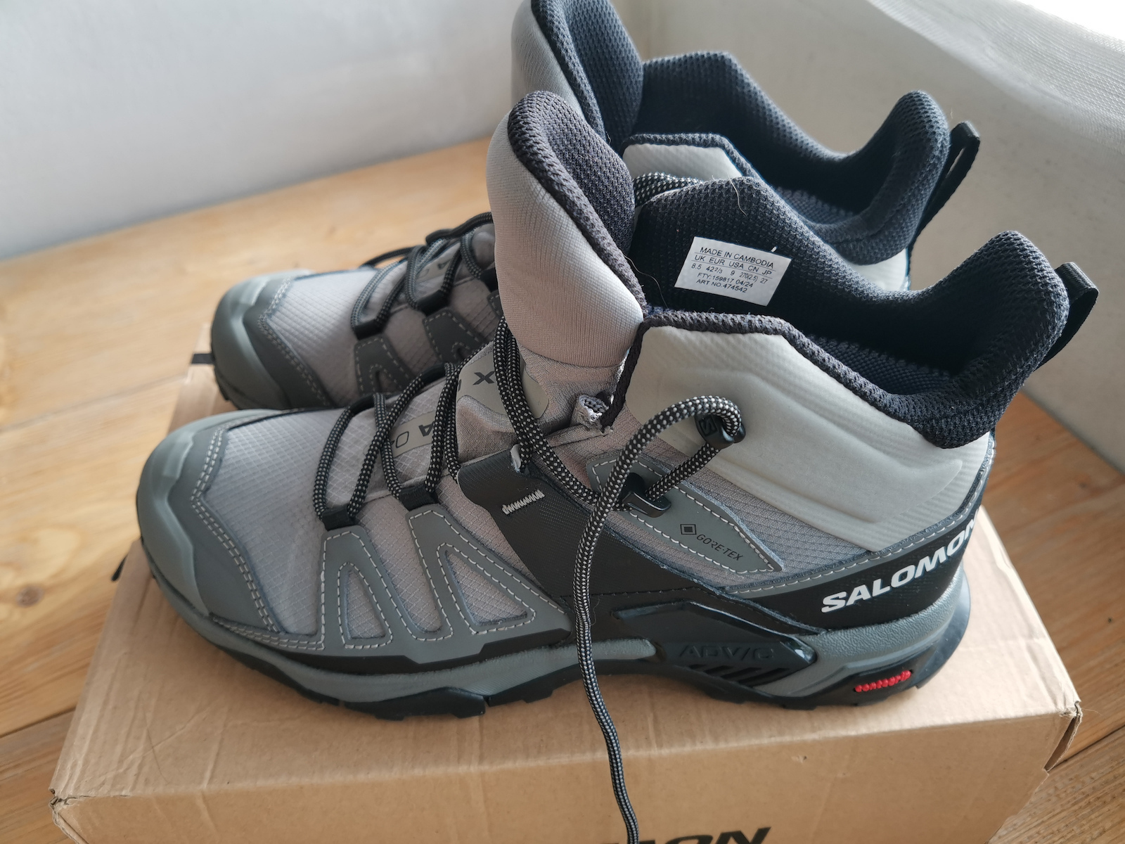 Salomon X Ultra 4 Mid GTX Men's Waterproof Hiking Boots With Gore-Tex Membrane Gray