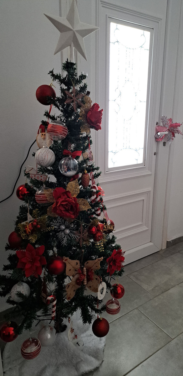 Christmas Tree Valey Slim 180cm with 505 Branches