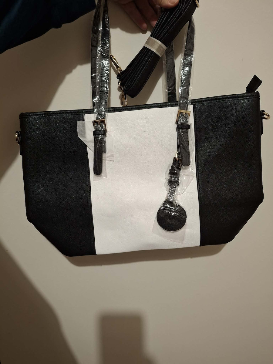 V-store Τσαντα Ωμου Διχρωμη 68300_μαυρο