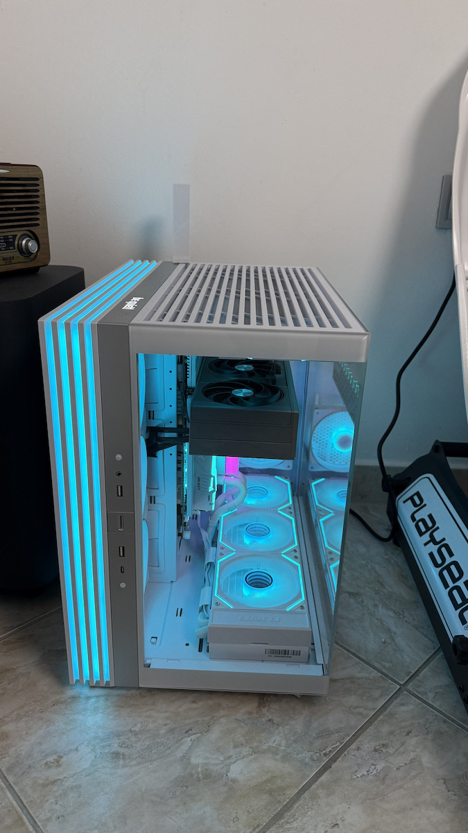 Be Quiet Light Base 600 LX Gaming Midi Tower Κουτί Υπολογιστή με Πλαϊνό Παράθυρο και RGB Φωτισμό Μαύρο