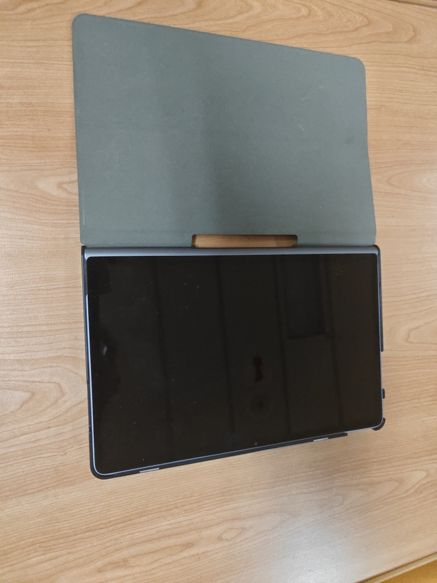 Flip Cover Durabilă Neagră (Lenovo Tab Plus 11.5" 2024)