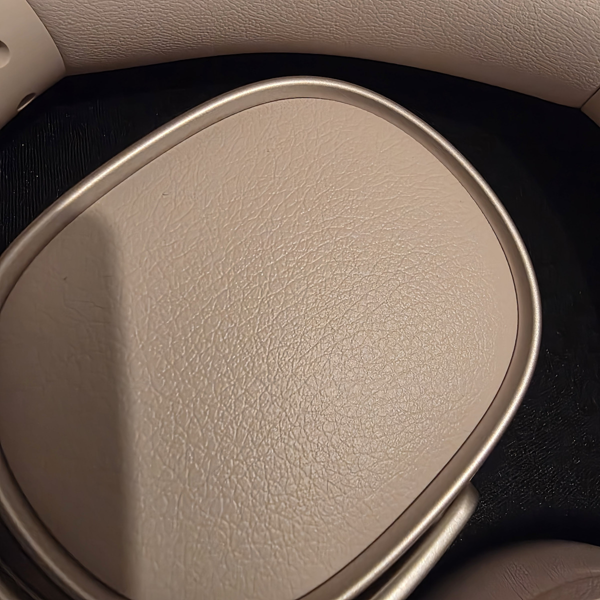 Edifier ES850NB Wireless / Wired Over Ear Headphones with 92 hours of Operation and Quick Charge Beige
