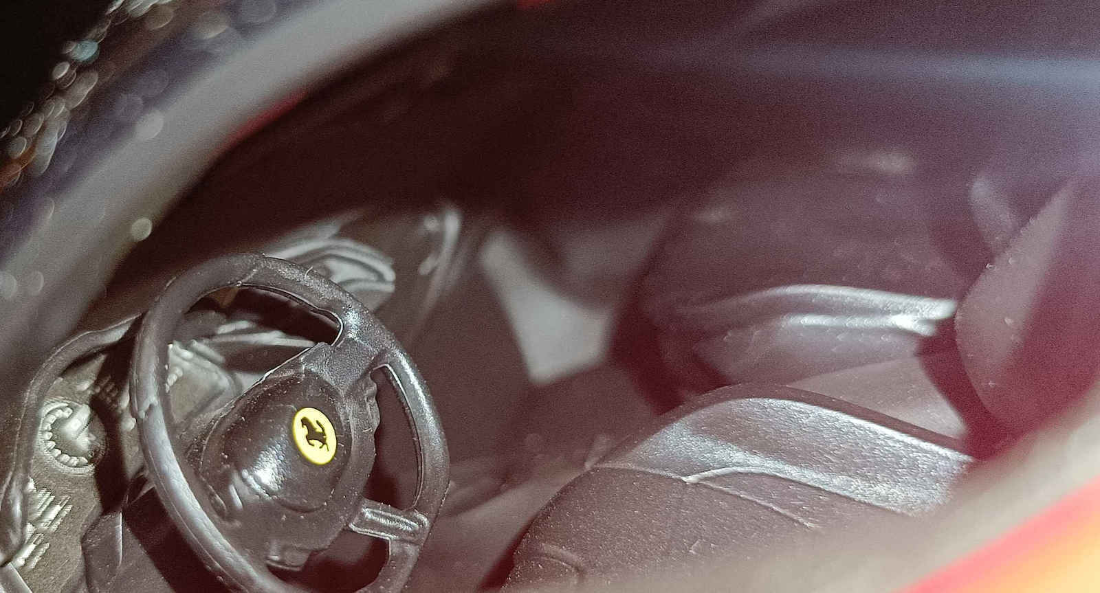 Ramiz Ferrari SF90 Stradale Teleghidat Mașină Roșu