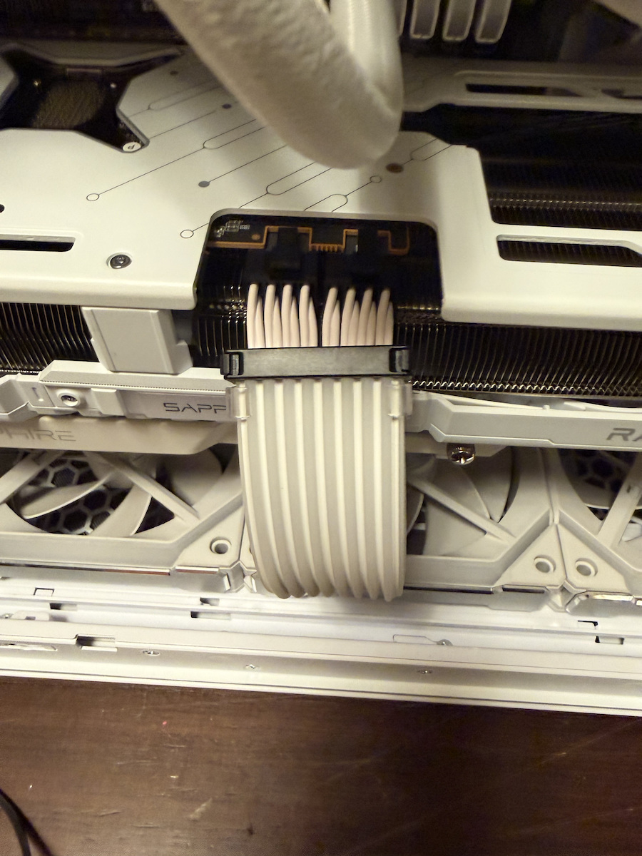 Lian Li Strimer Wireless Gpu 2x8-pin Pw8-1w No Controller G89.pw8-1w.00 2.35.65.01.114