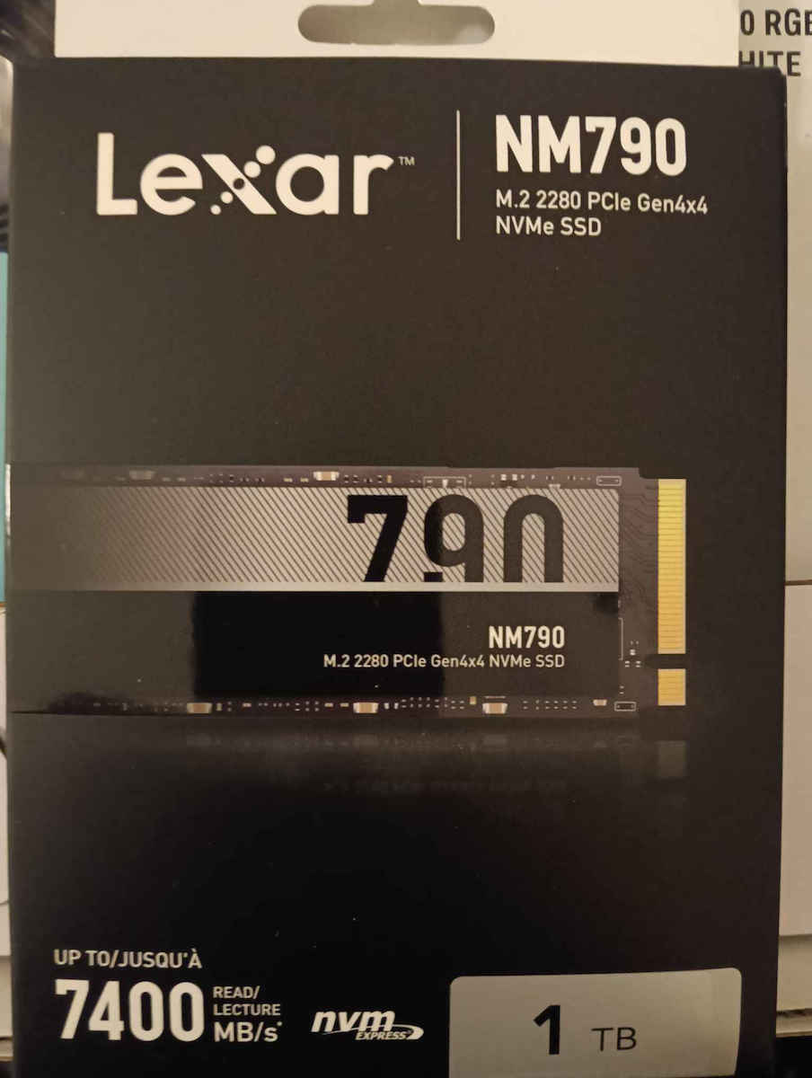 Lexar NM790 SSD 2TB Tip M.2 cu Conexiune PCI Express 4.0 și