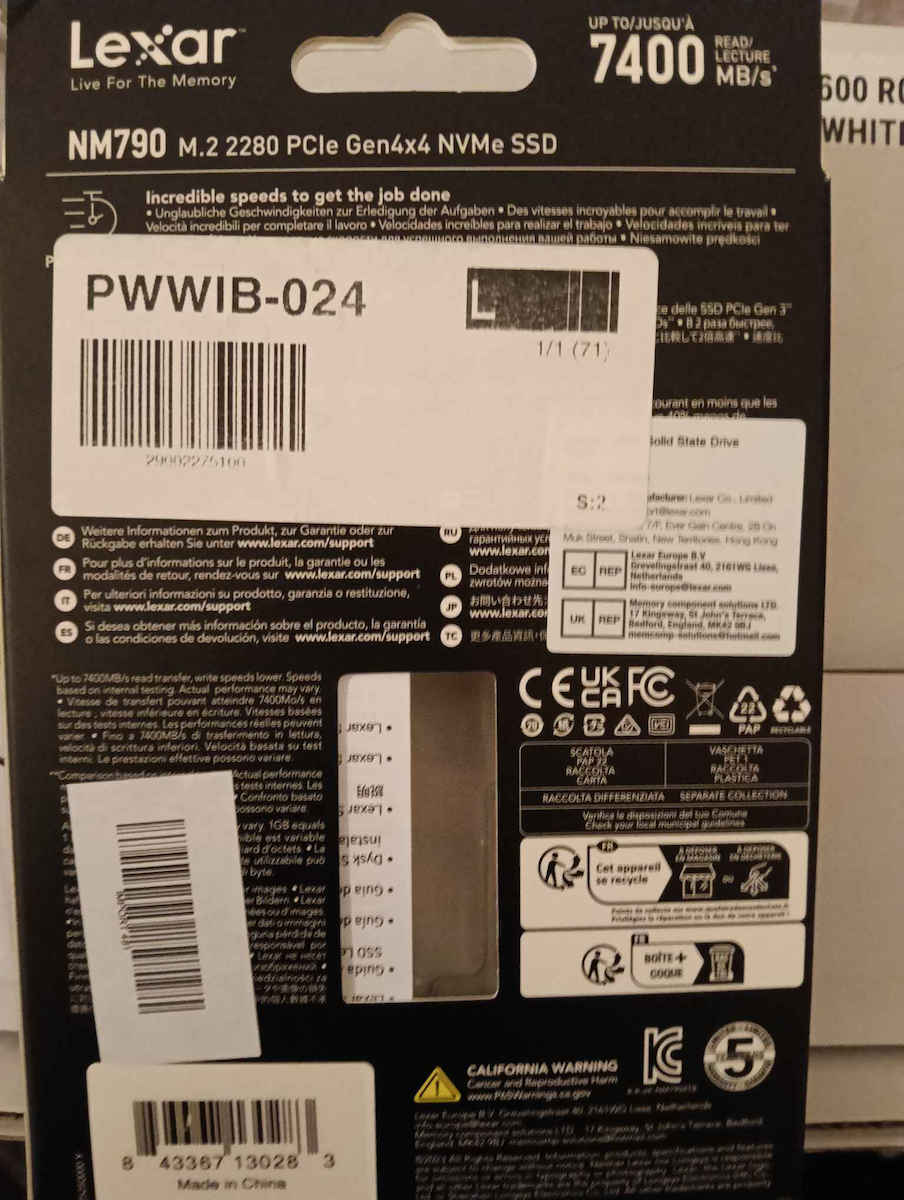 Lexar NM790 SSD 2TB M.2 Type with PCI Express 4.0 Connection and Heatsink PS5 Compatible LNM790X002T-RNNNG