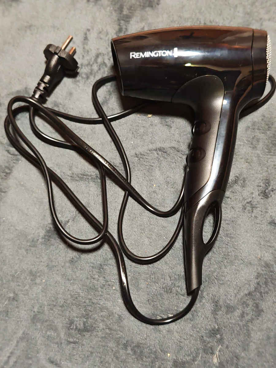 Remington Hair Dryer 1800W