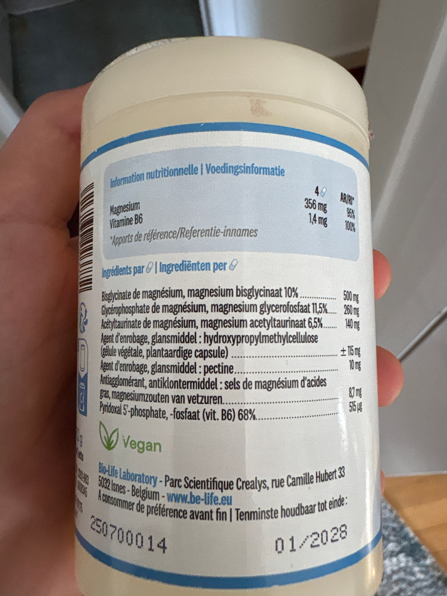 Be-Life Magnesium Quatro 900 με Βιταμίνη B6 60 κάψουλες