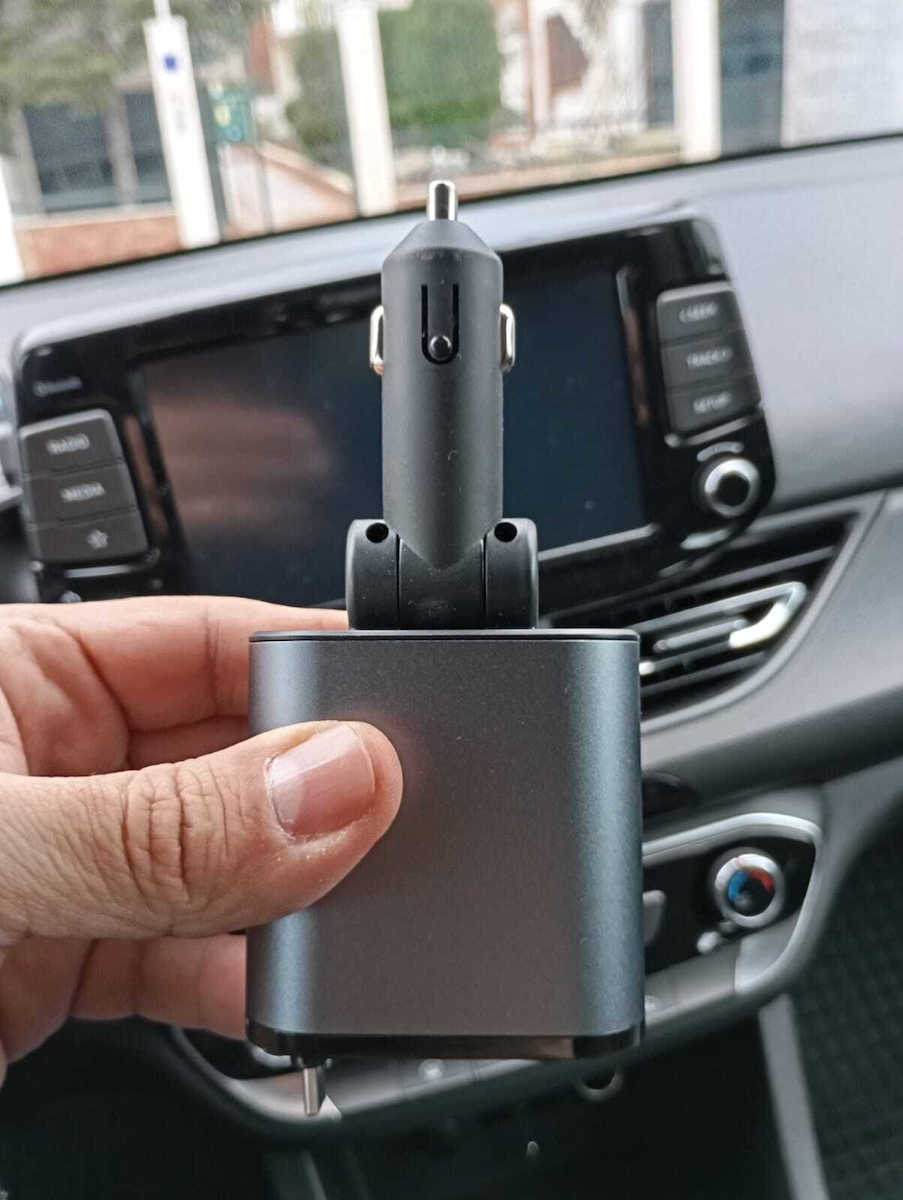 Treqa Auto-Ladegerät 139W mit Anschlüssen: 1xUSB 1xType-C mit Kabel Blitzschlag / Typ-C,TC-TC