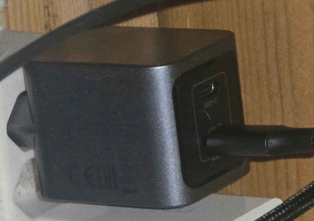 Ugreen Φορτιστής Χωρίς Καλώδιο GaN με 2 Θύρες USB-C 45W Power Delivery / Quick Charge 3.0 Γκρι (Nexode Pro)