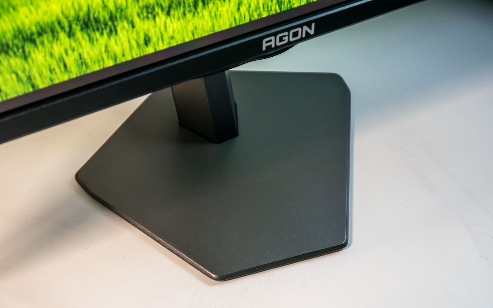 AOC Agon AG276QZD2 OLED HDR Spiele-Monitor 26.7" QHD 2560x1440 240Hz
