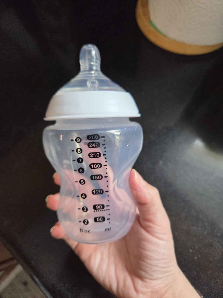 Tommee Tippee Plastic Baby Bottle CTN with Silicone Teat for 0+ Months Transparent 260ml 2pcs