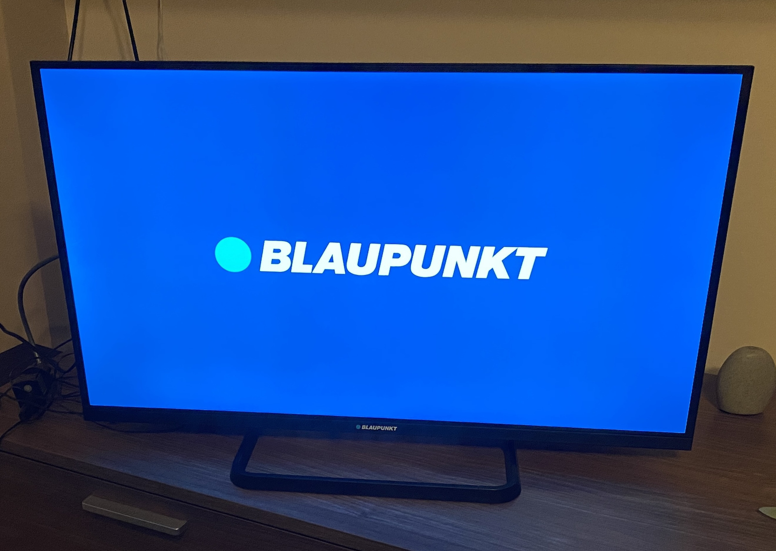 Blaupunkt Smart Τηλεόραση 32" Full HD QLED 32QBG6000S HDR (2025)