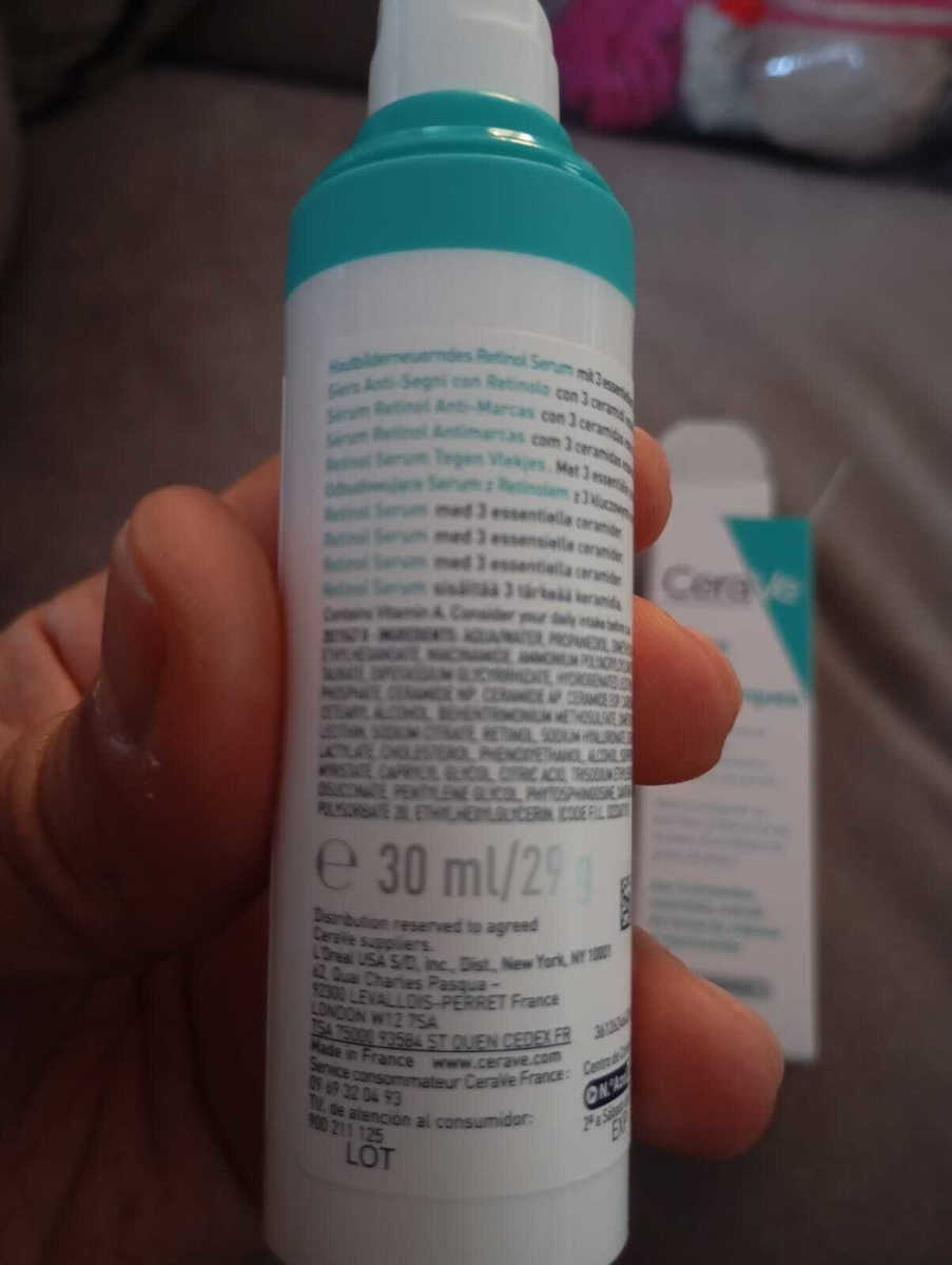 CeraVe Resurfacing Retinol Αντιγηραντικό Serum Προσώπου με Ρετινόλη & Νιασιναμίδη για Λεύκανση & Ακμή 30ml