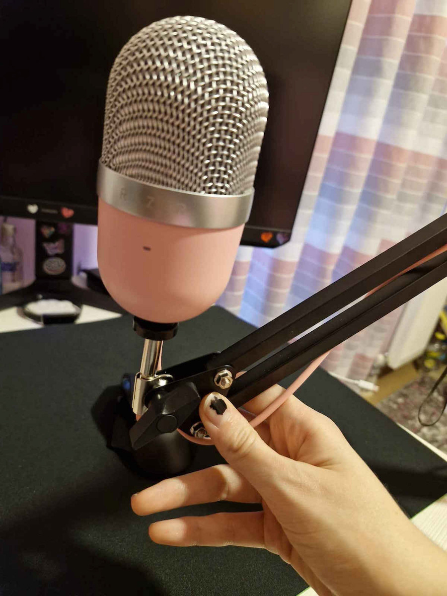 Razer Seiren Mini Πυκνωτικό Μικρόφωνο USB Επιτραπέζιο Quartz σε Ροζ Χρώμα