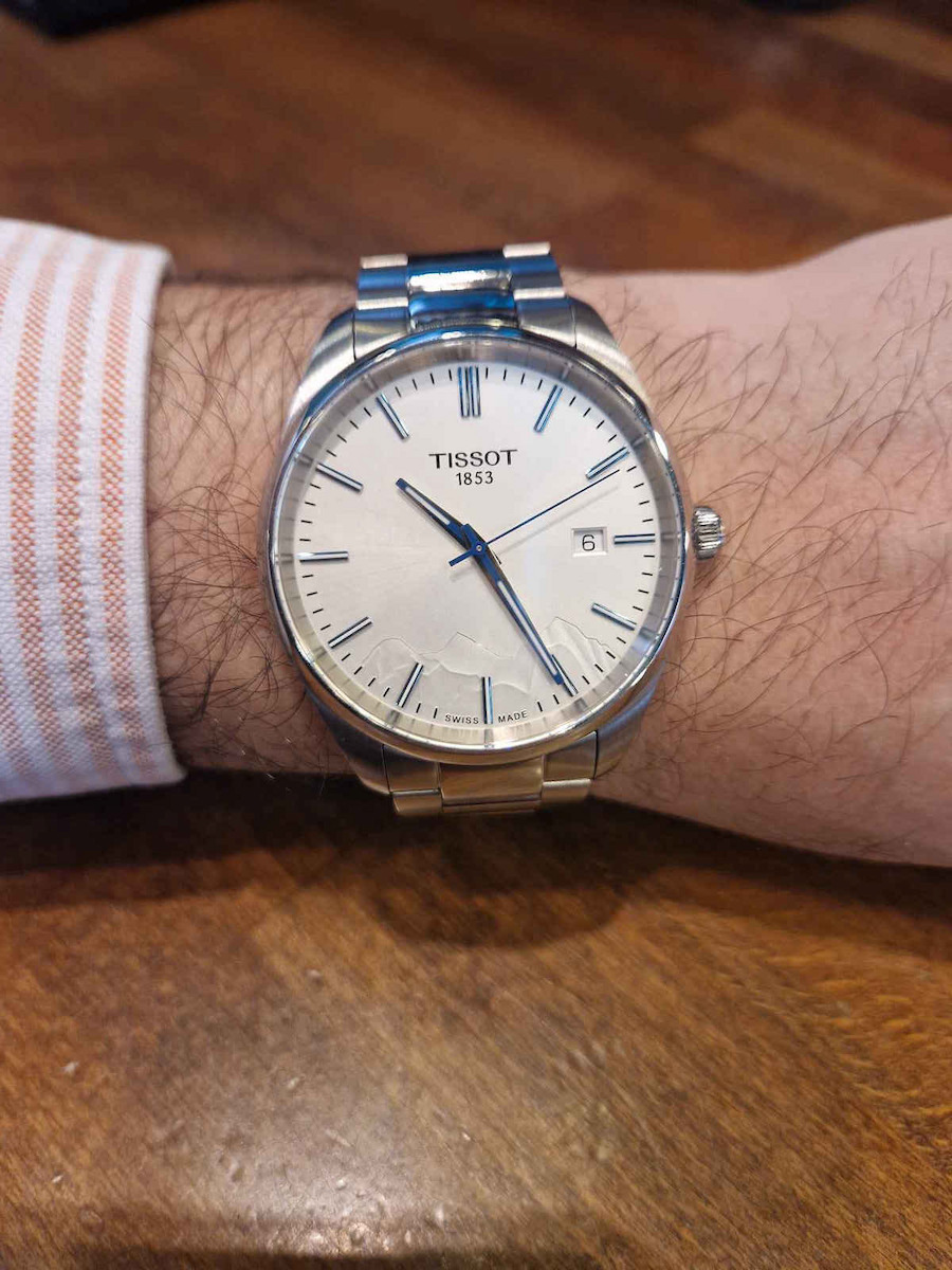 Tissot Pr100 Ανδρικό Ρολόι 40mm Μπαταρίας με Ασημί Μεταλλικό Μπρασελέ