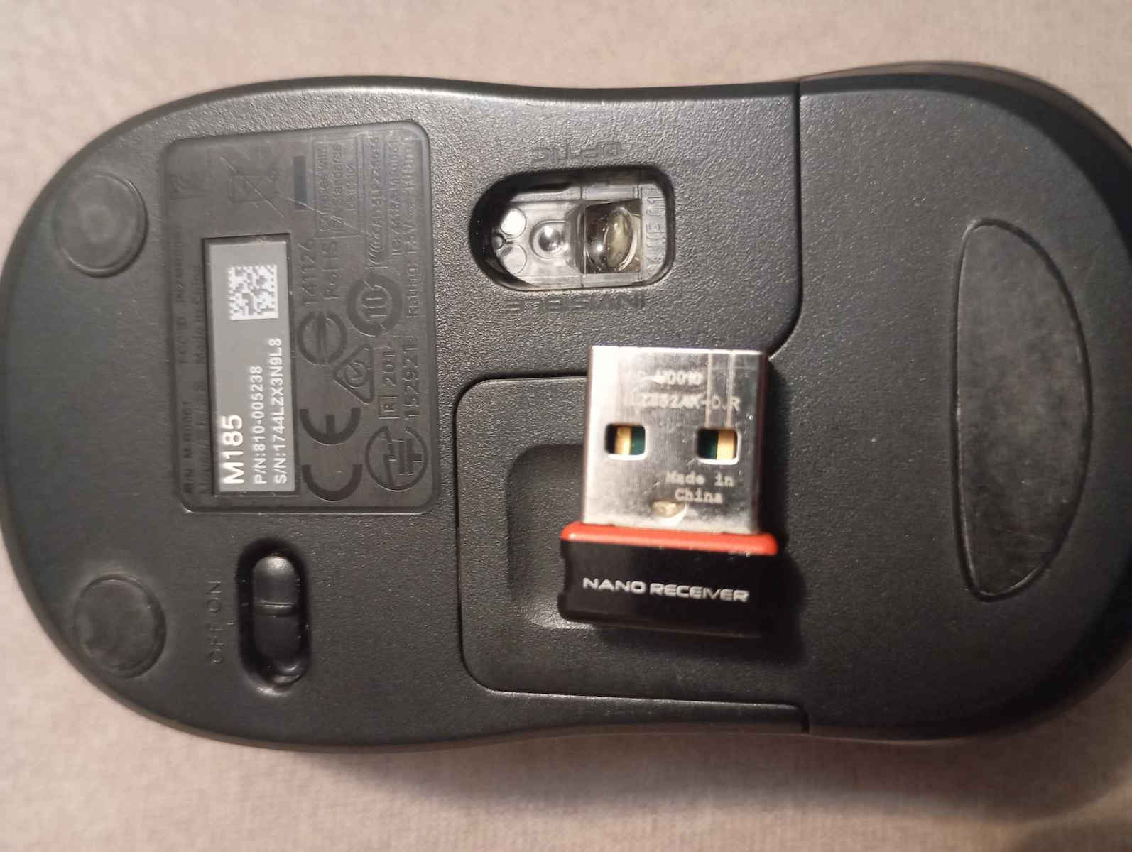 Logitech M185 (910-002237) Ασύρματο Mini Ποντίκι Black/Red