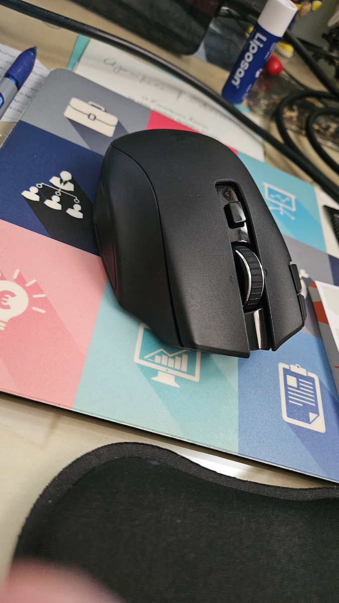 Razer Naga V2 HyperSpeed Ασύρματο Gaming Ποντίκι 30000 DPI Μαύρο