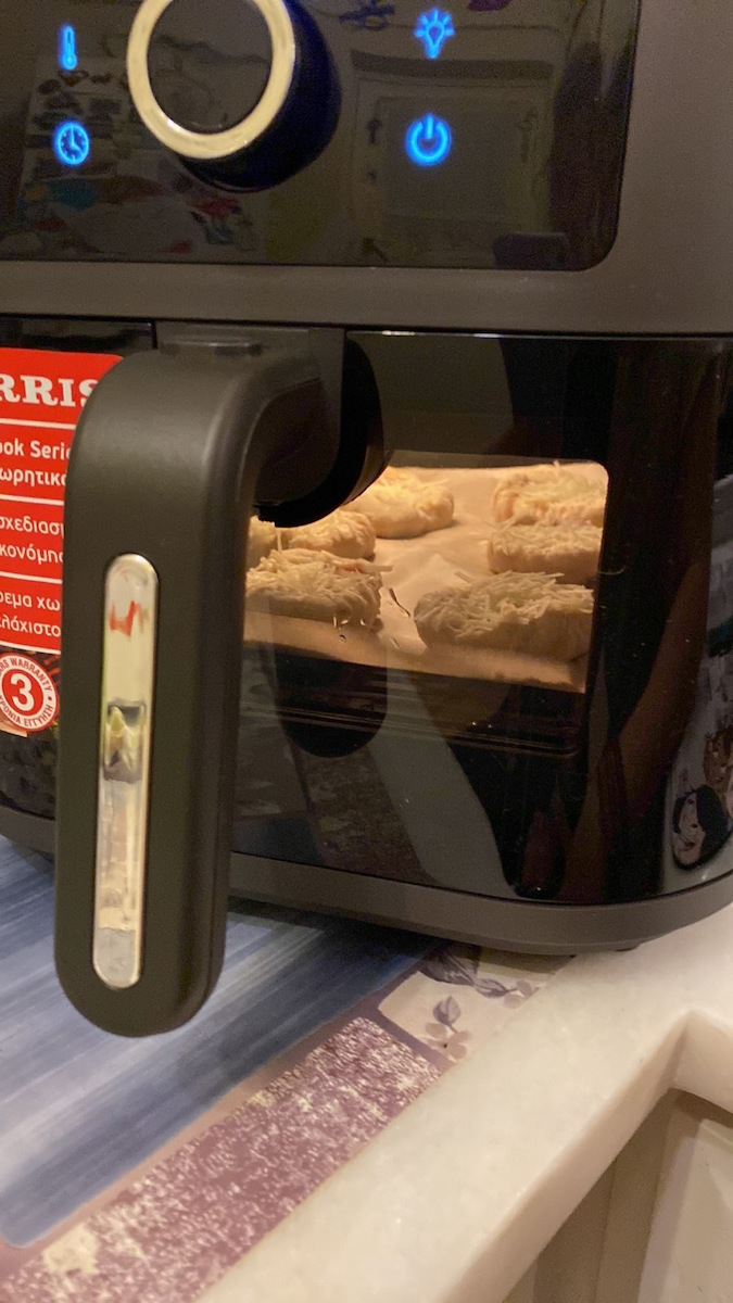 Morris Slim Air Fryer 8lt Black