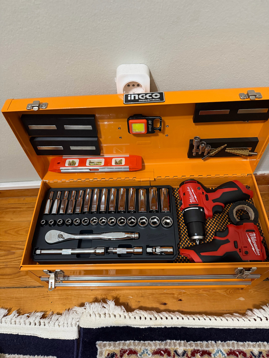 Milwaukee M12™ BLPP2B-422B Set Impact Drill Driver & Impact Screwdriver Brushless 12V with 2 Batteries 4Ah - 2Ah and Case