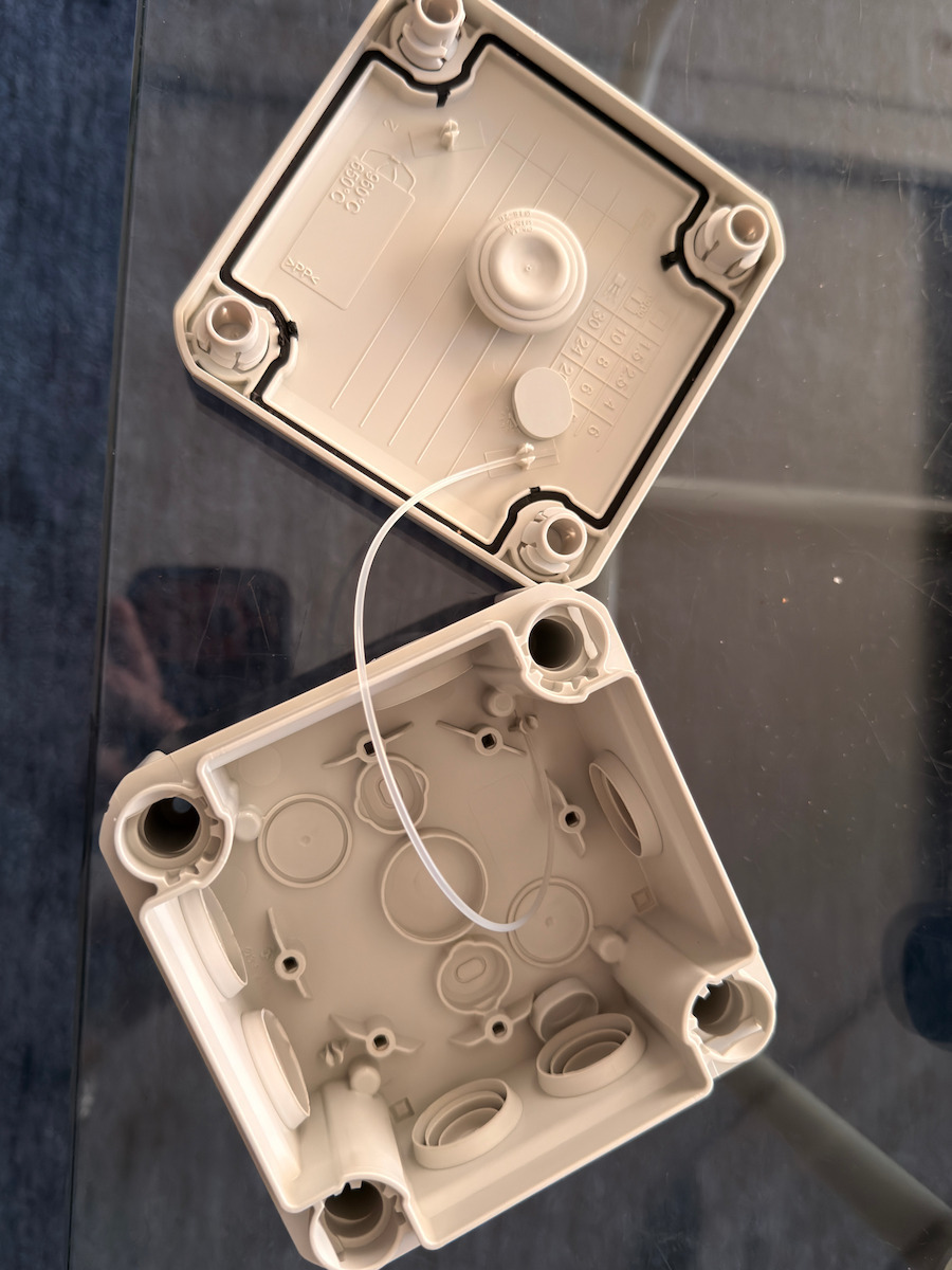 OBO Bettermann Surface Mounted Electrical Box Branching Watertight IP66 in Gray Color