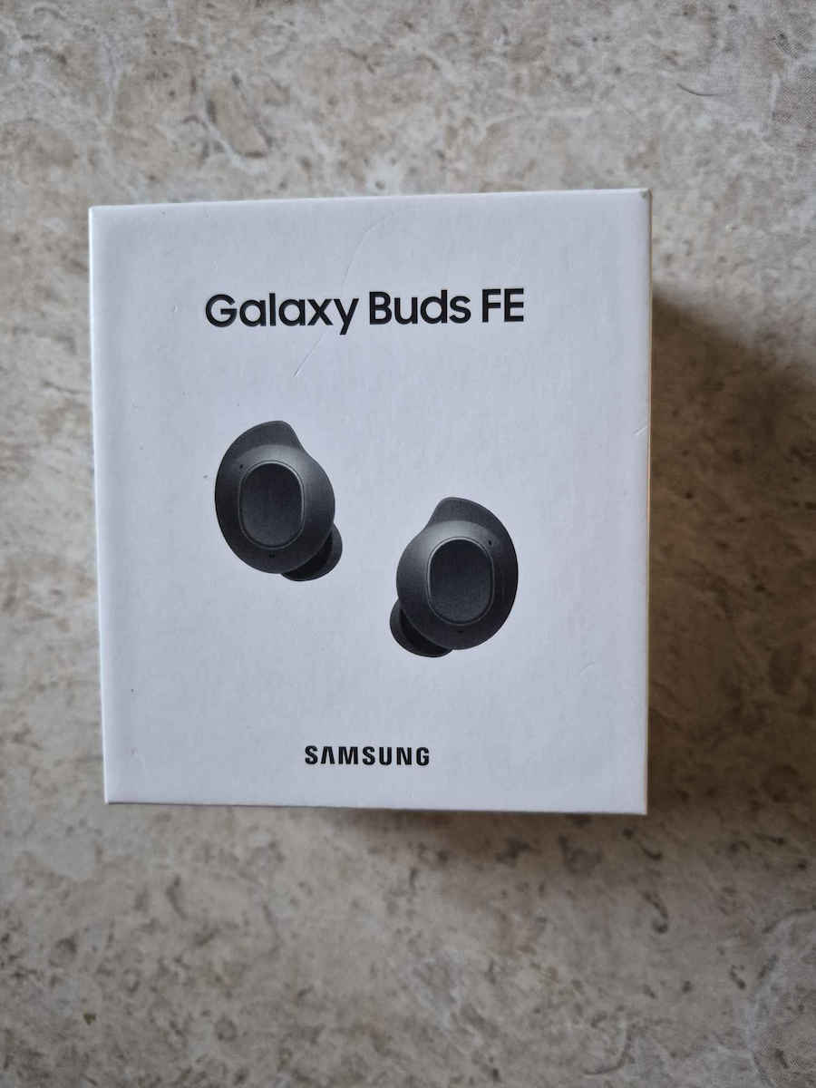 Samsung Galaxy Buds FE Bluetooth Handsfree Ακουστικά με Θήκη Φόρτισης Graphite