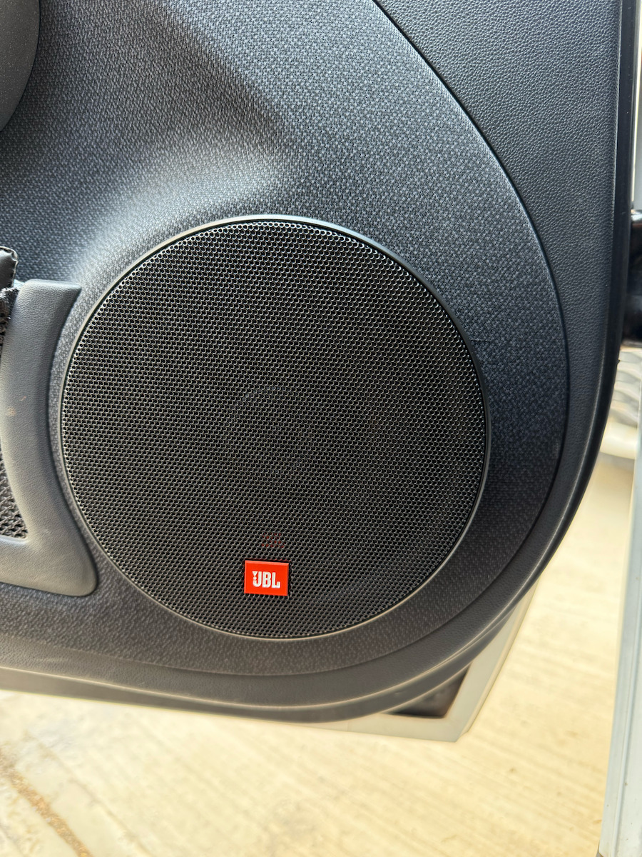 JBL Комплект Автомобилни Високоговорители Stage2 624 6.5" с 40W RMS (2 път)