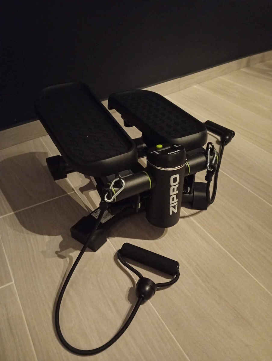 Zipro Roam Mini Stepper with Resistance Bands