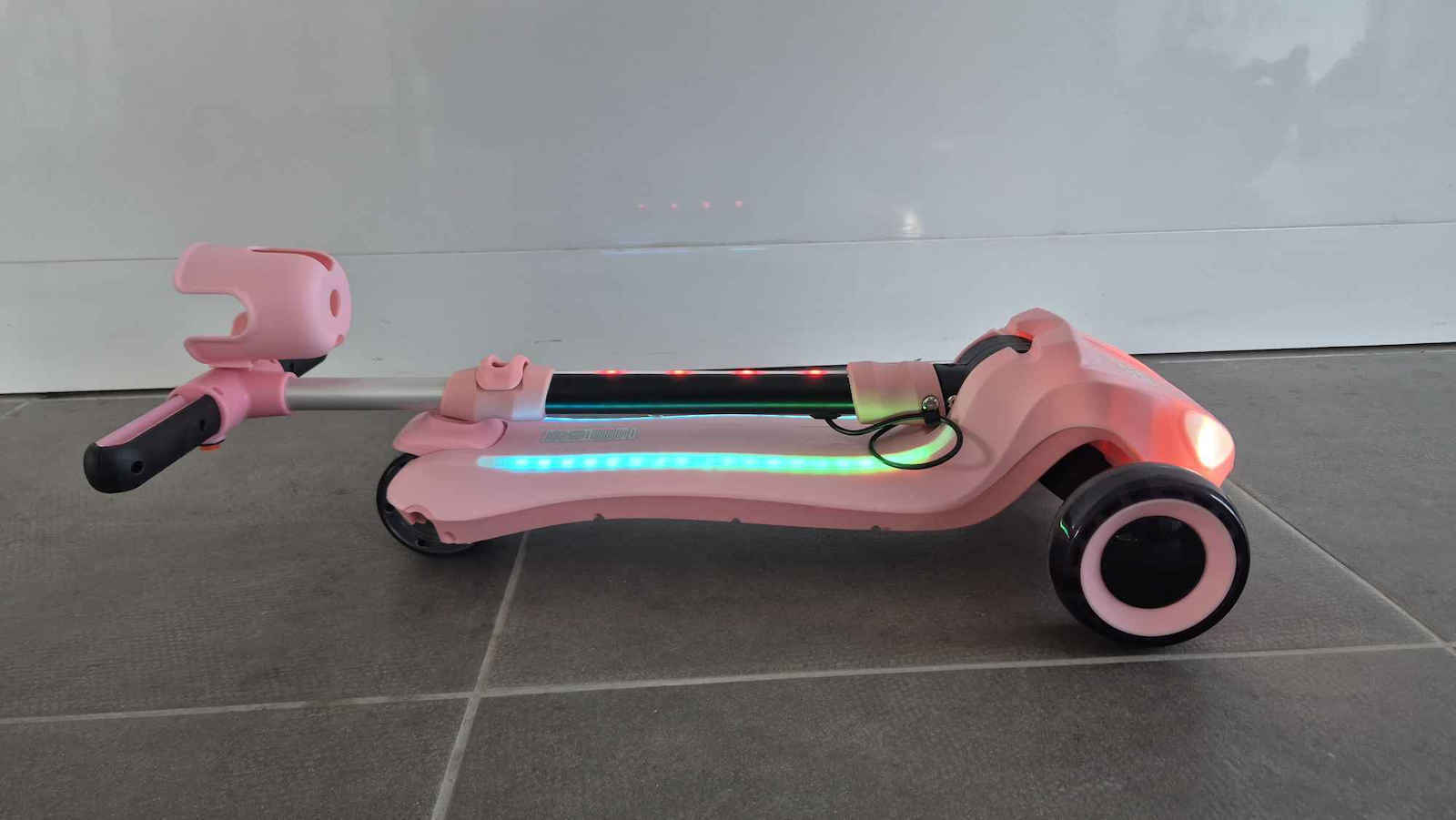Kiddoboo Kinderroller E-Scooter Trecyclo 3-Rad für 5+ Jahre Rosa
