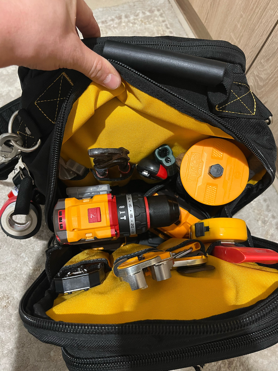 DEWALT Waterproof Black Shoulder Bag