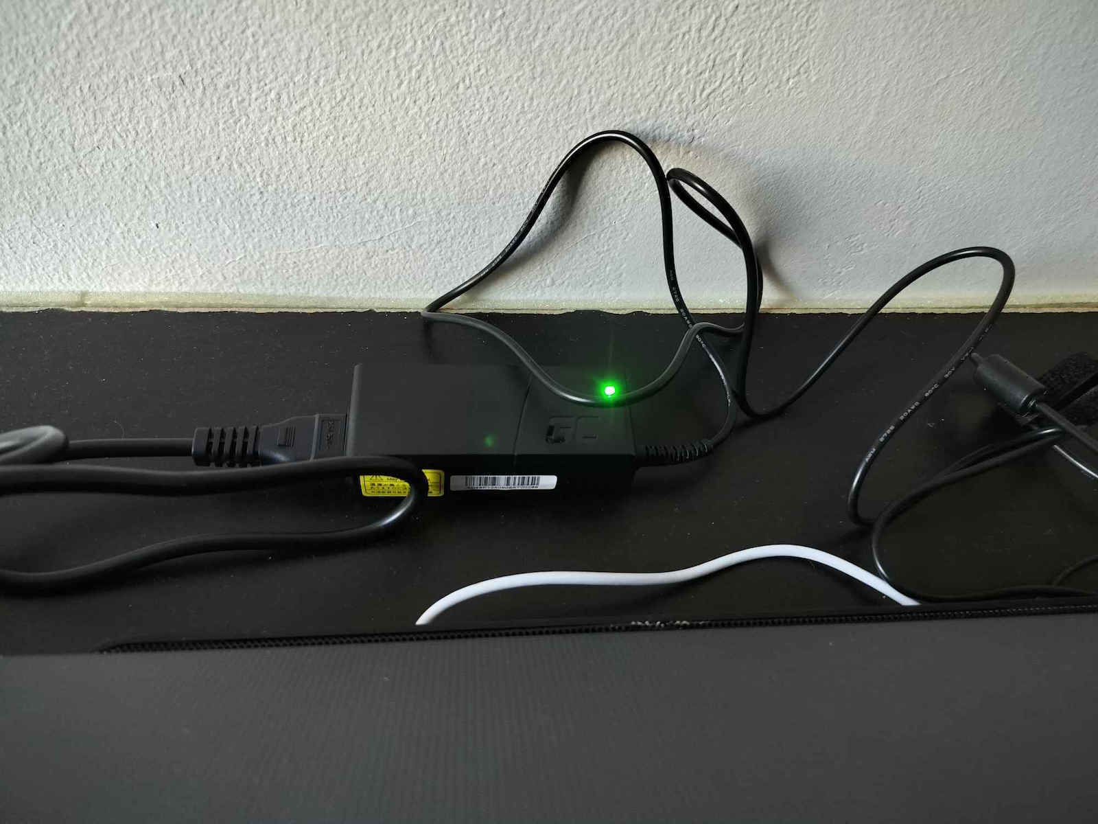 Green Cell Laptop Charger 65W 19.5V 3.33A for HP with Detachable Power Cord