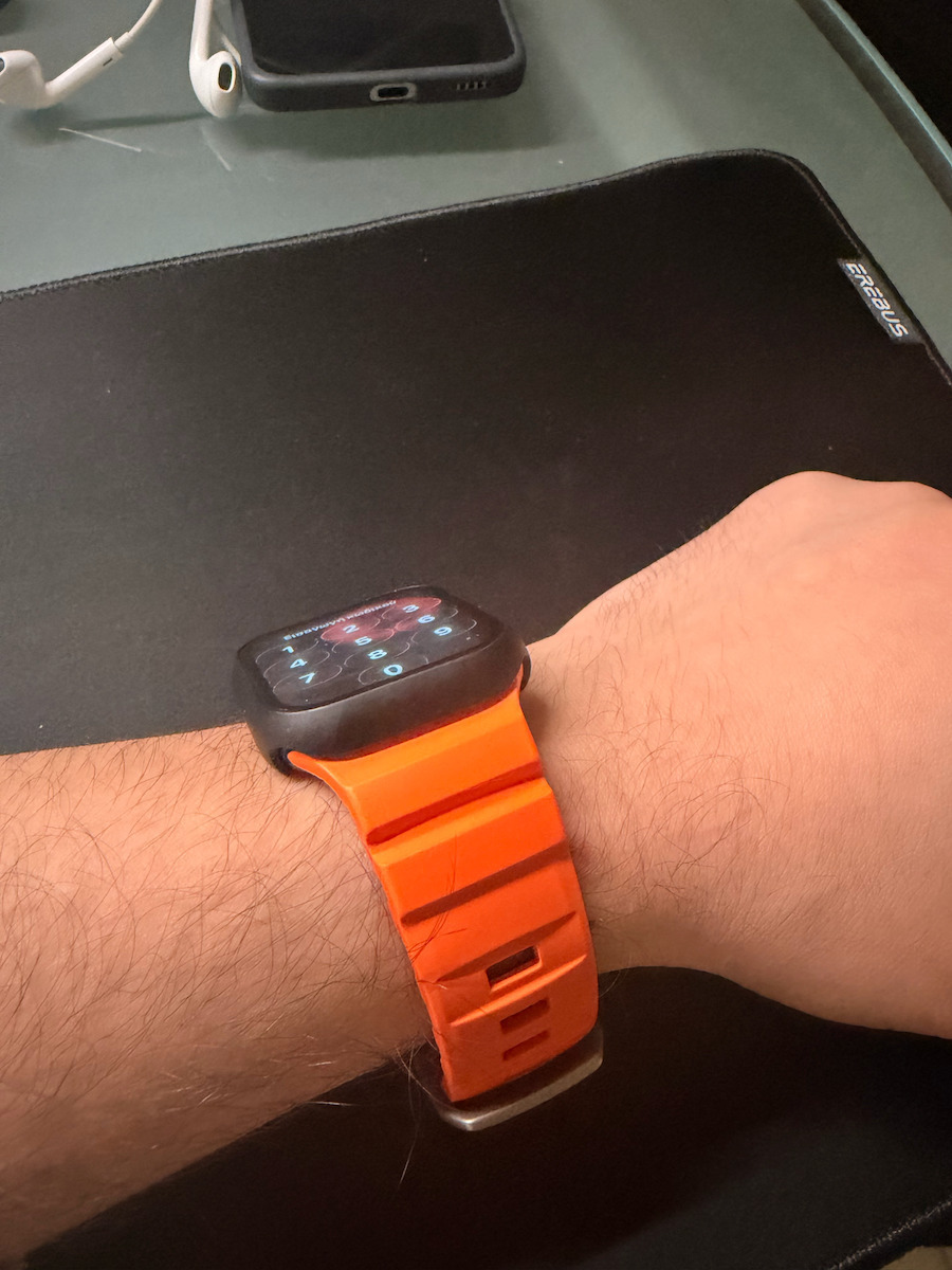 Spigen Λουράκι Σιλικόνης Πορτοκαλί
