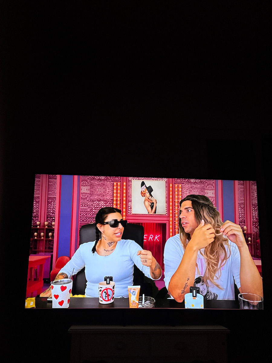 Samsung Smart Fernseher 43" 4K UHD QLED Q7F HDR (2025)