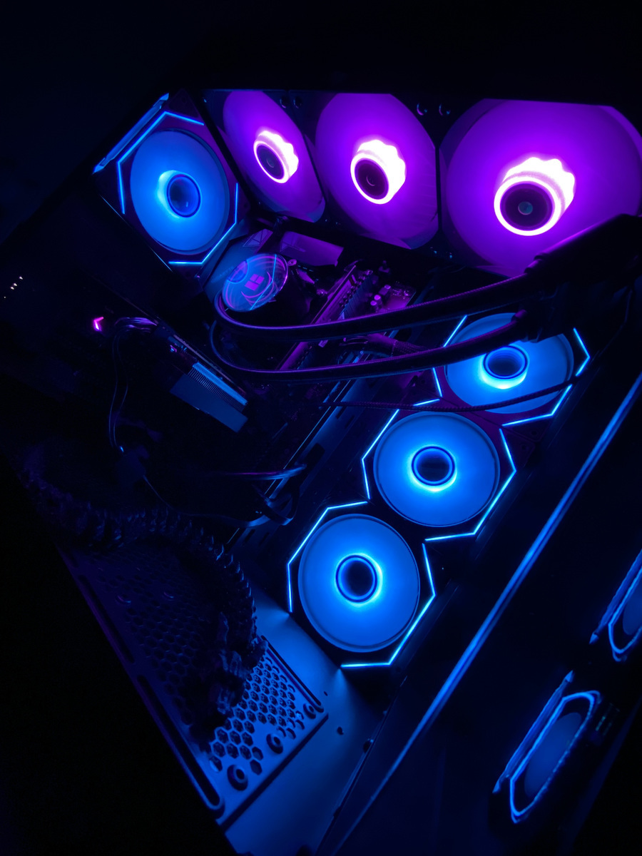 Aerocool P500C Gaming Midi Tower Κουτί Υπολογιστή με Πλαϊνό Παράθυρο Μαύρο