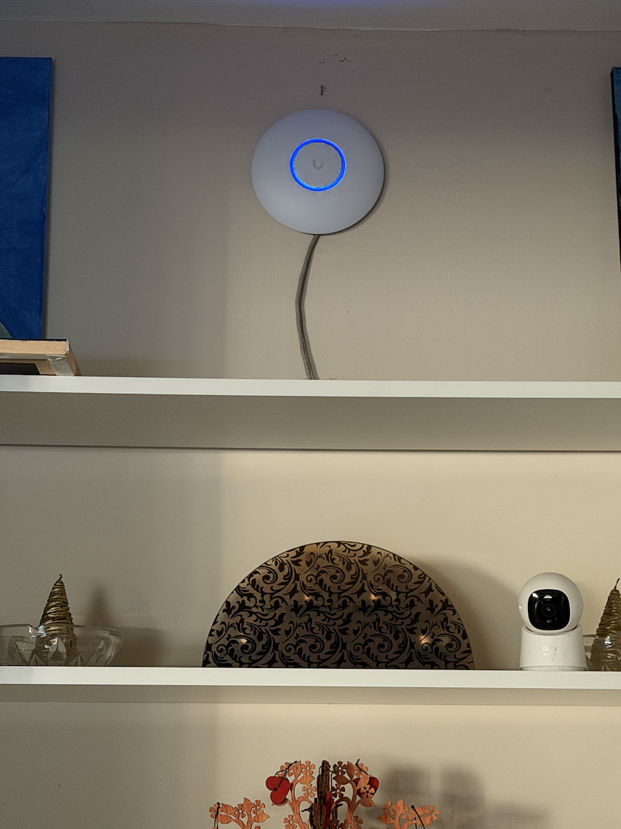 Ubiquiti U7-Lite Access Point Wi‑Fi 7 Dual Band (2.4 & 5GHz)